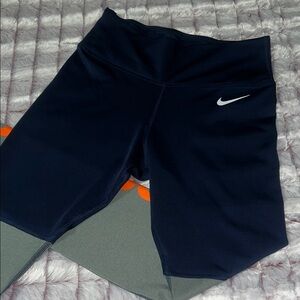 Nike NFL leggings Dri-Fit Women’s Size S‎
